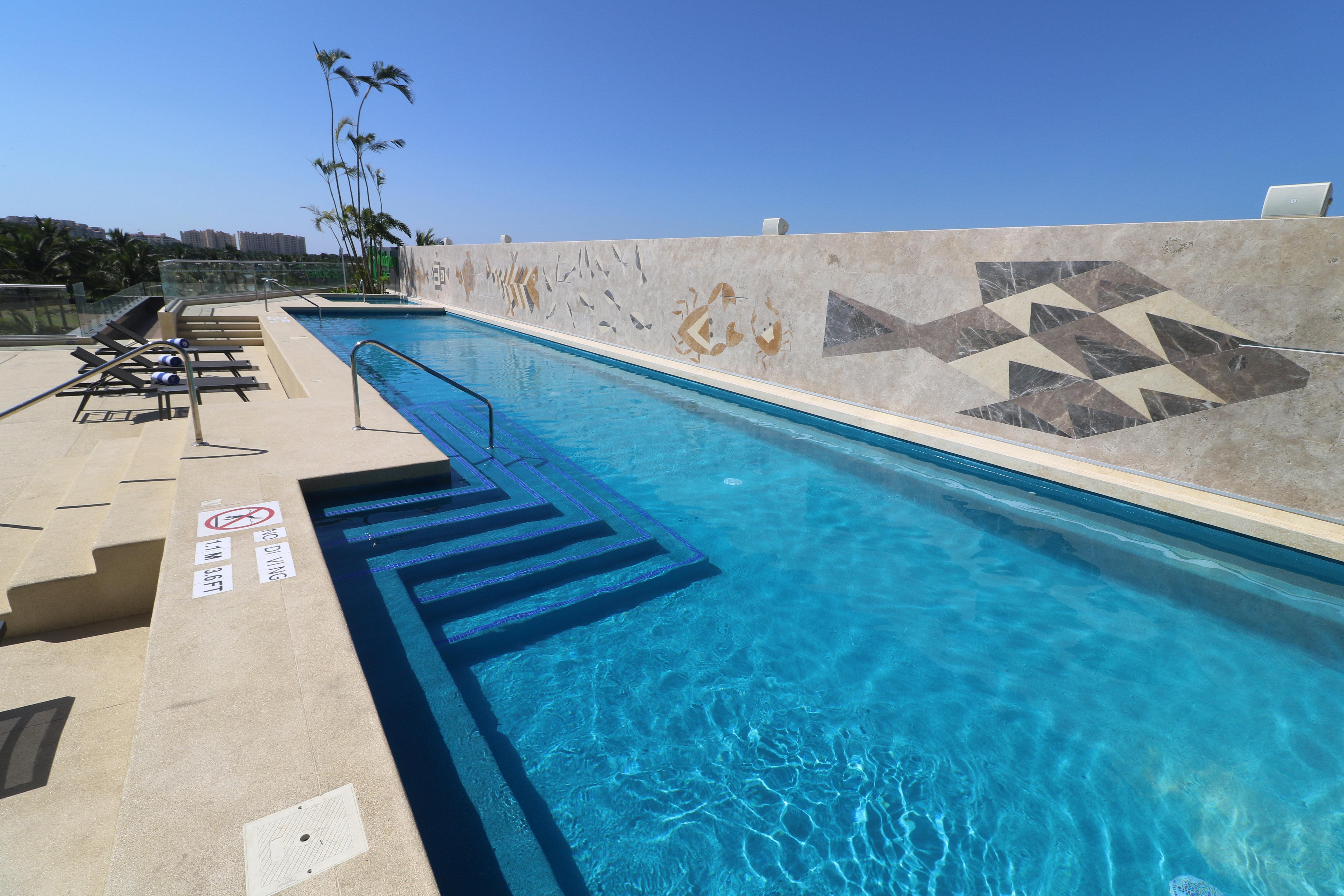 Holiday Inn & Suites - Puerto Vallarta Marina & Golf By Ihg Екстер'єр фото