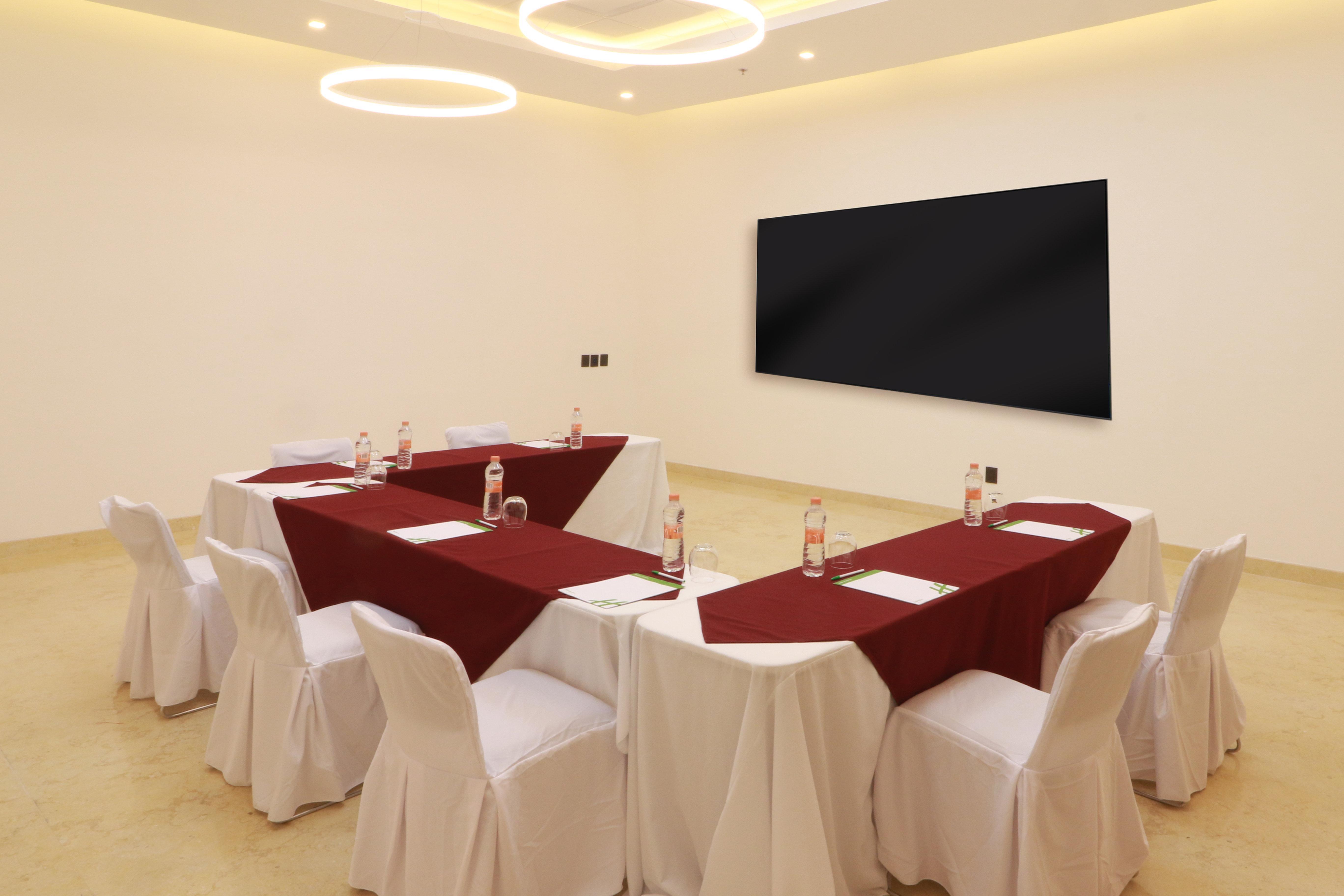 Holiday Inn & Suites - Puerto Vallarta Marina & Golf By Ihg Екстер'єр фото