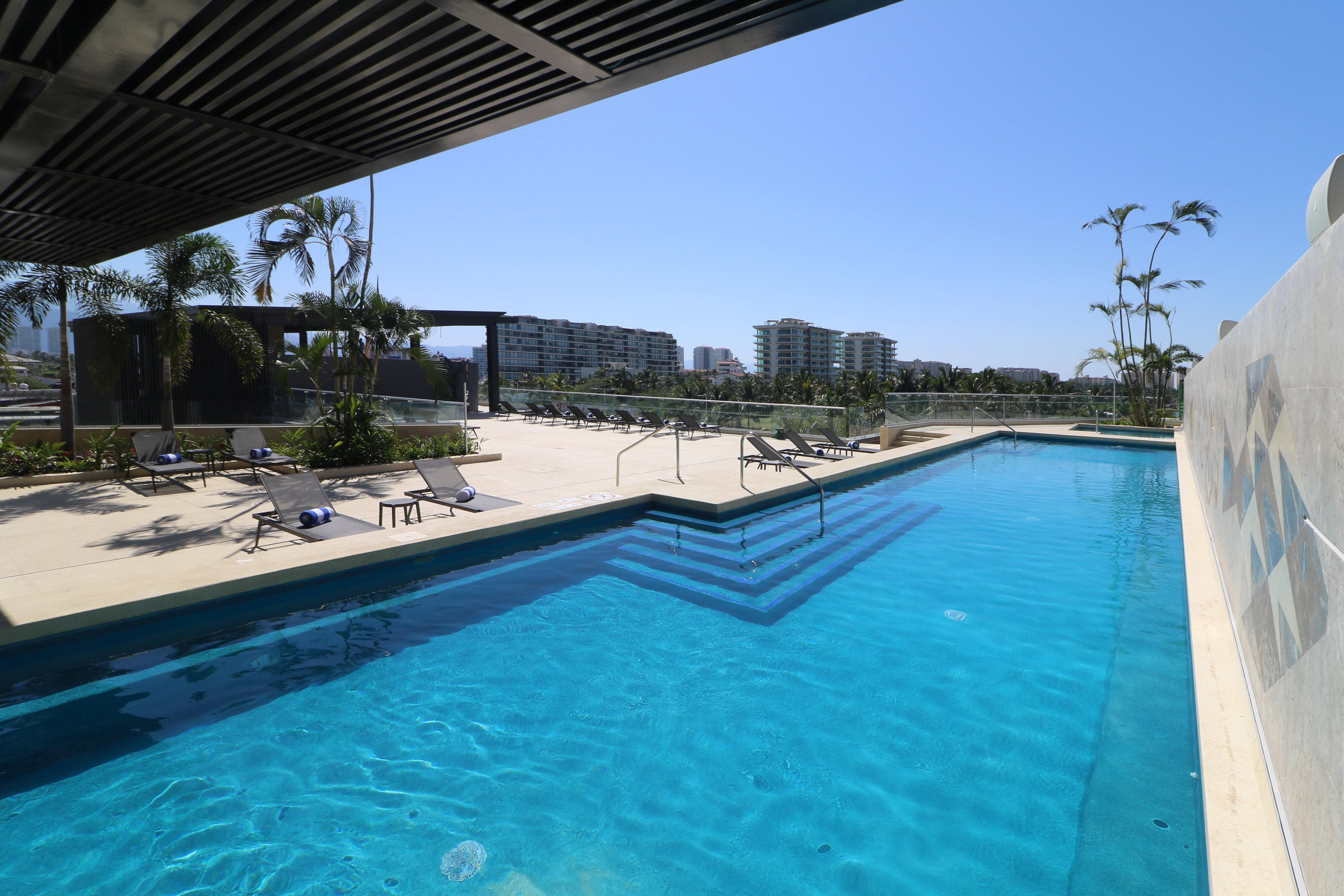 Holiday Inn & Suites - Puerto Vallarta Marina & Golf By Ihg Екстер'єр фото