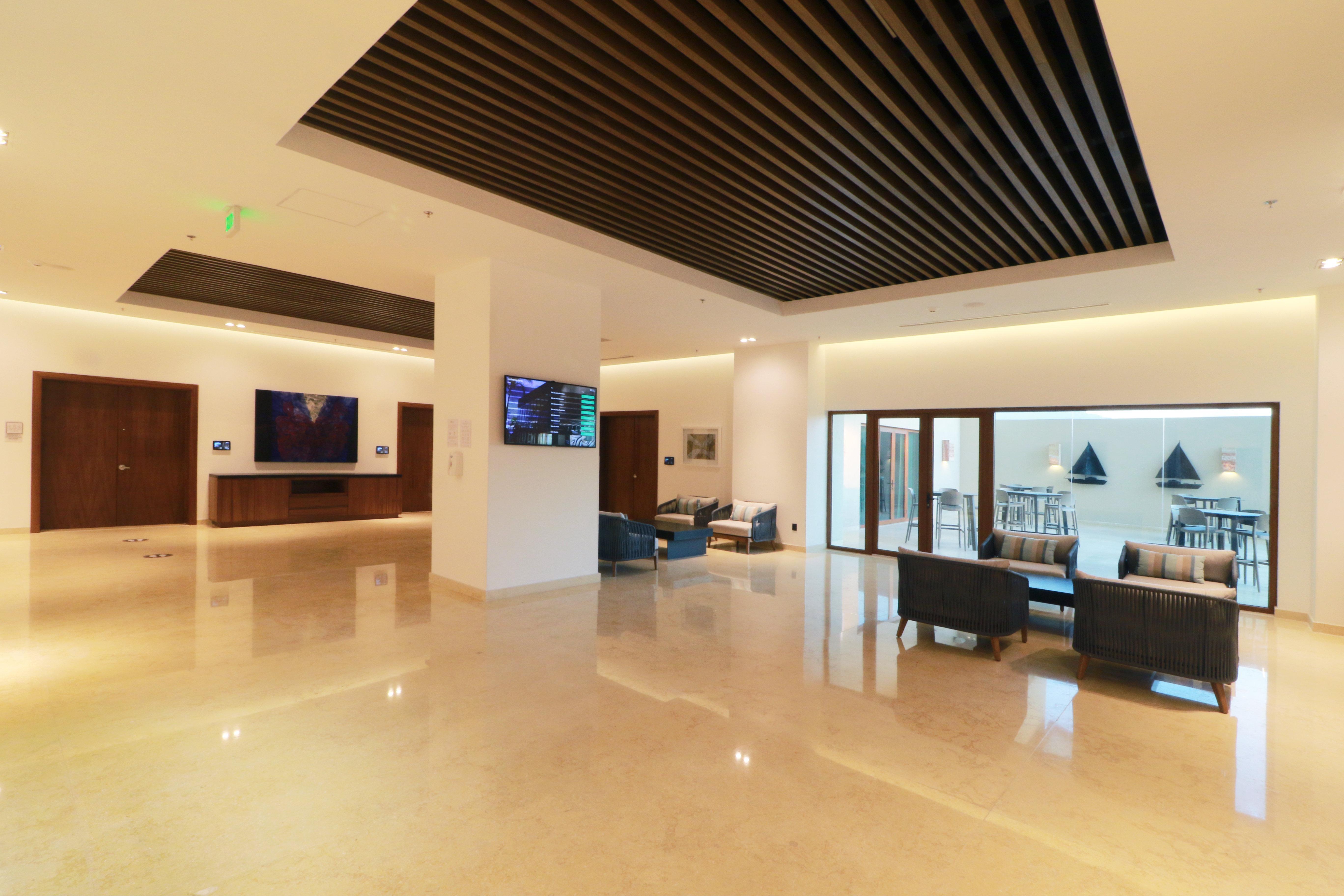 Holiday Inn & Suites - Puerto Vallarta Marina & Golf By Ihg Екстер'єр фото