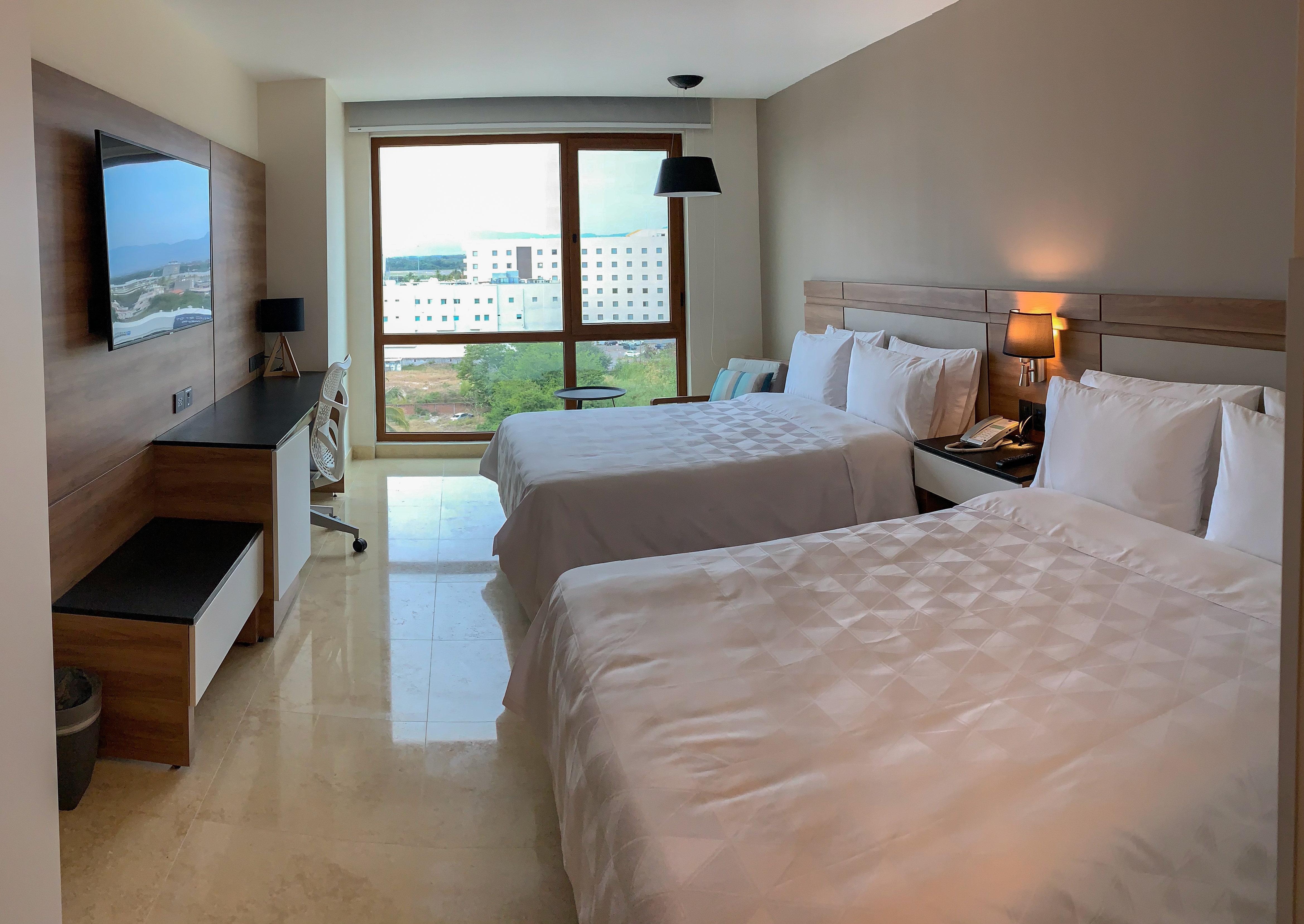 Holiday Inn & Suites - Puerto Vallarta Marina & Golf By Ihg Екстер'єр фото