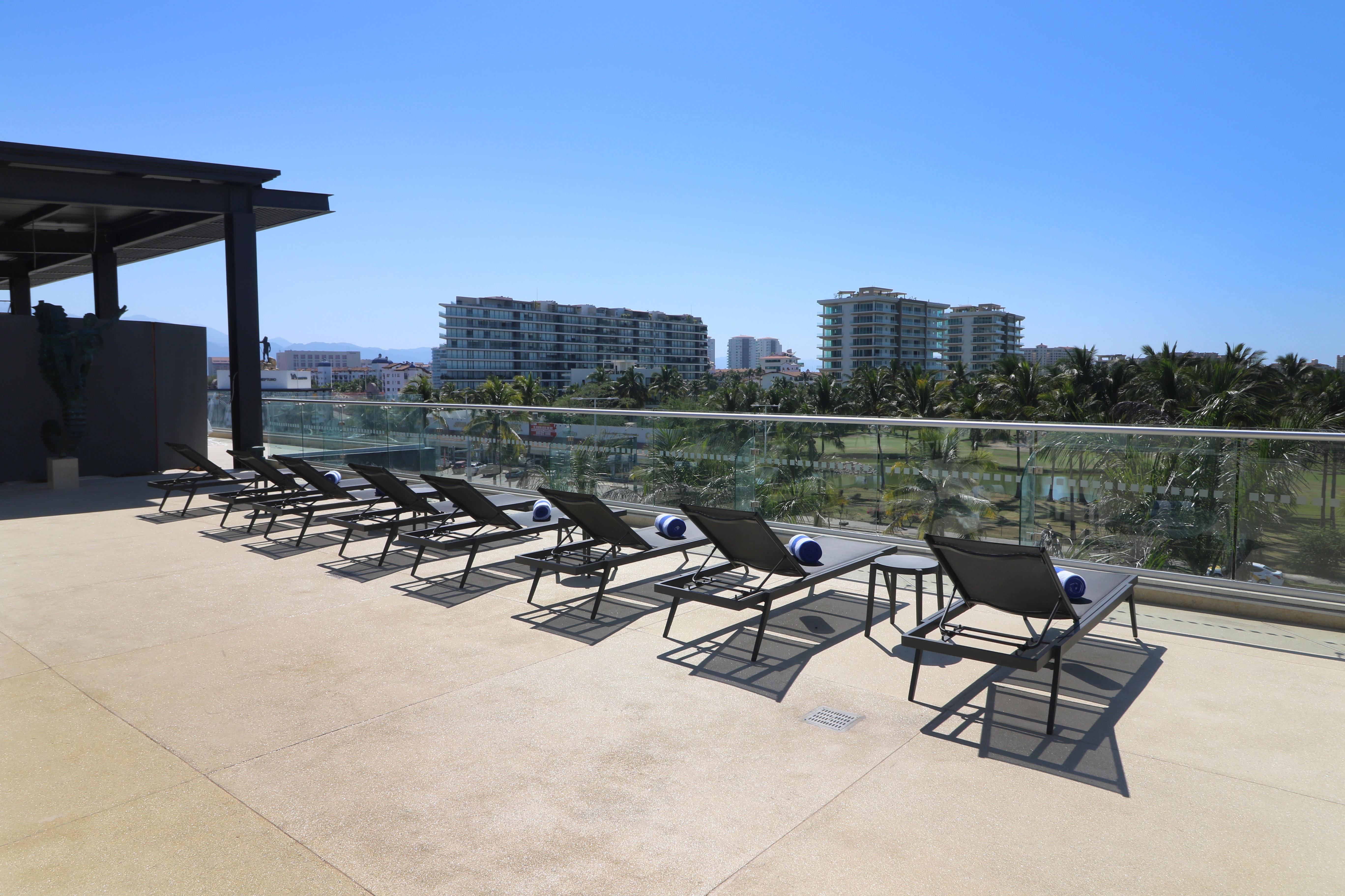 Holiday Inn & Suites - Puerto Vallarta Marina & Golf By Ihg Екстер'єр фото